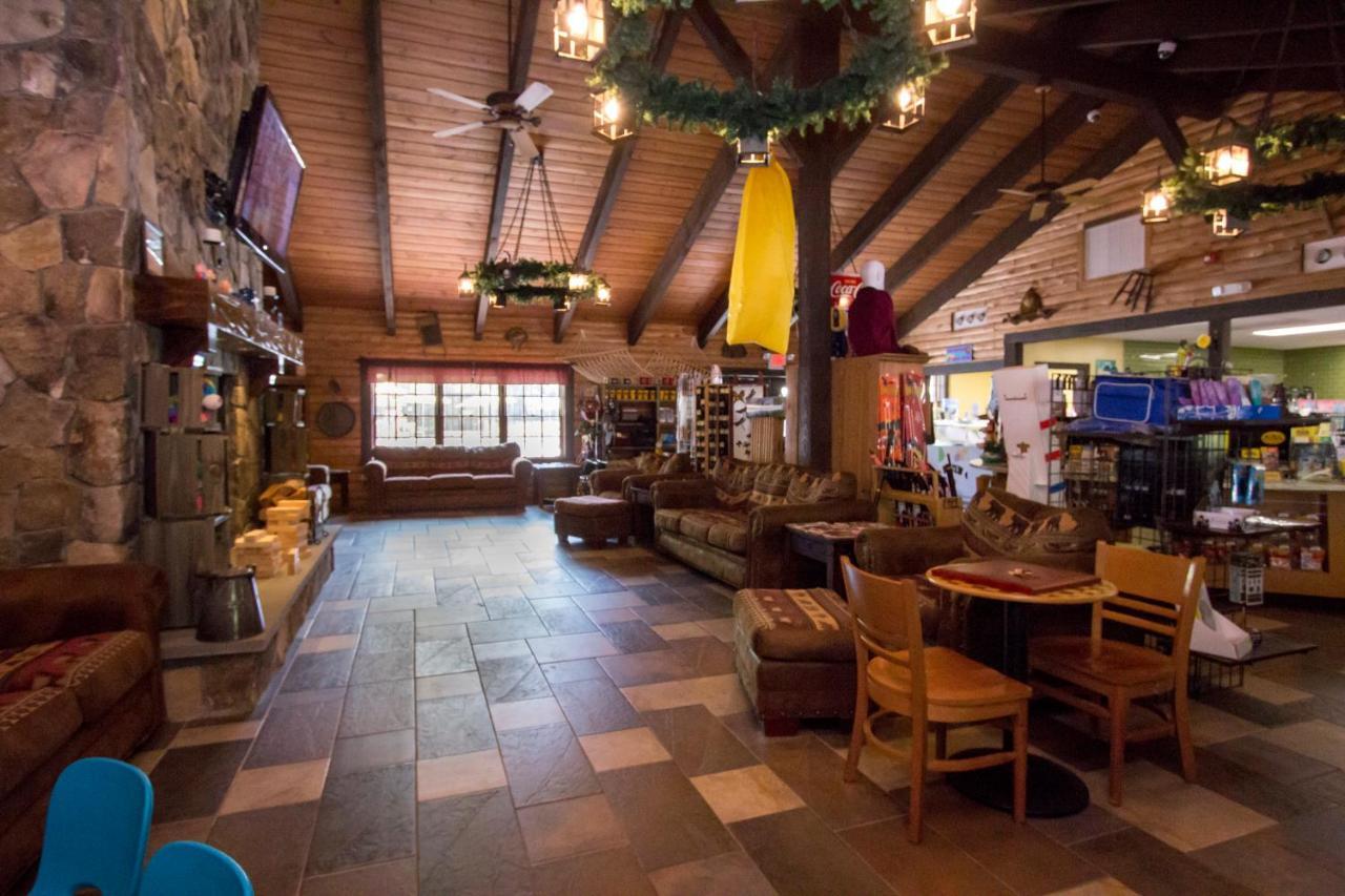 Richmond North / Kings Dominion Koa Hotel Досуел Екстериор снимка